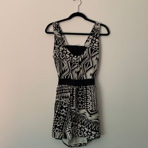 Myne patterned dress. Open back. Size 2.